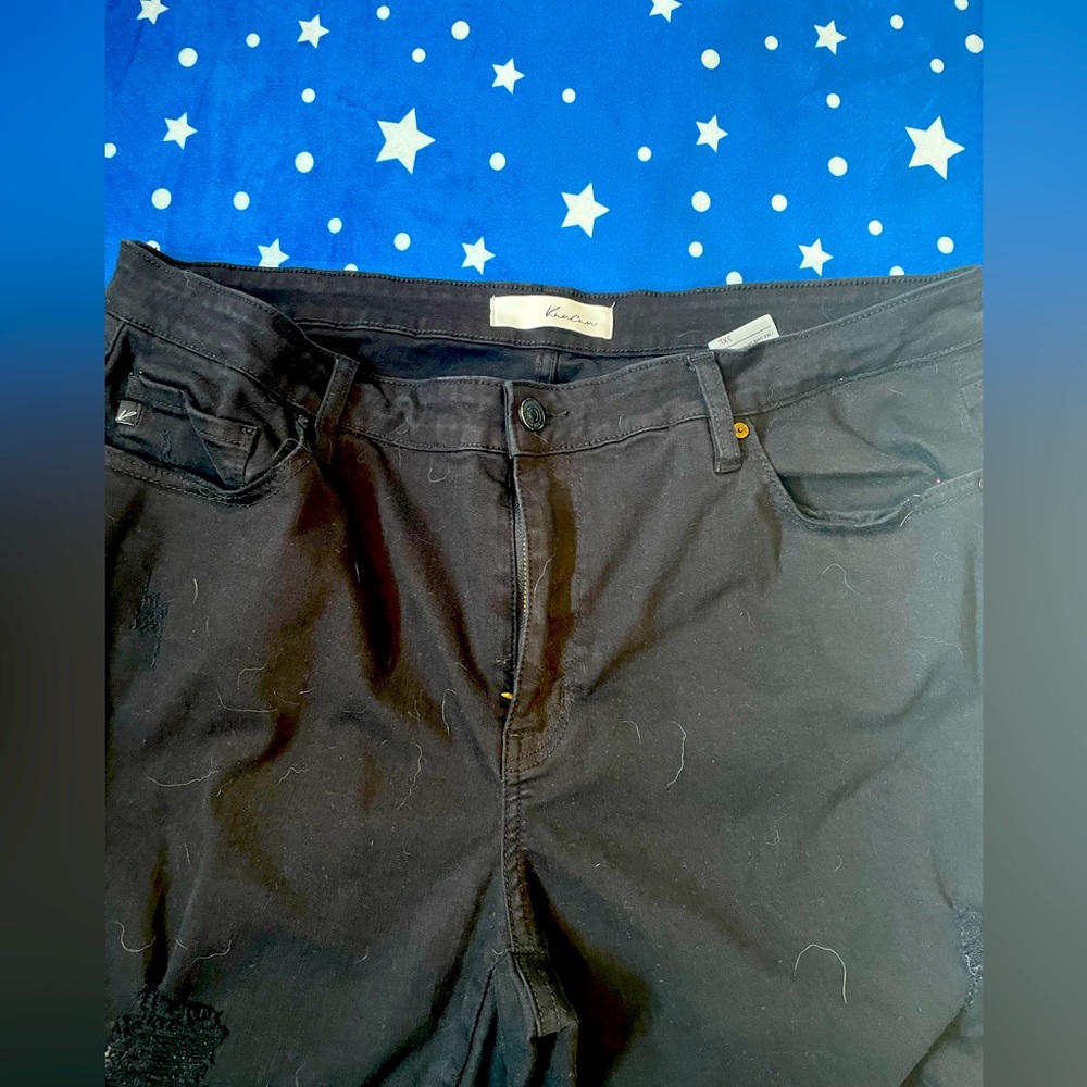 KanCan black distressed skinny